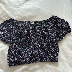 Flower crop top size Small